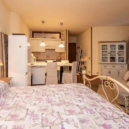 Apartment Alloro
